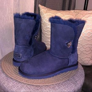 UGG Women’s Bailey Button Bling, New In Box